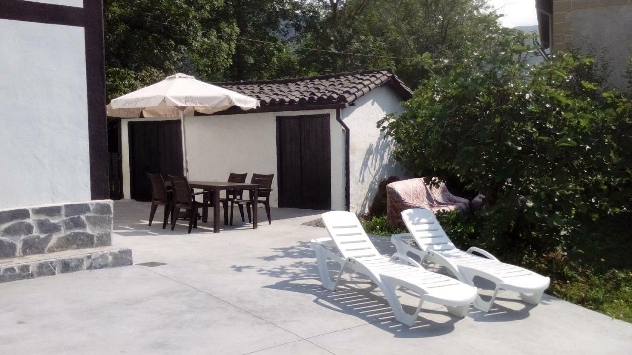 Lavin Etxea Villa San Esteban de Galdames Eksteriør billede